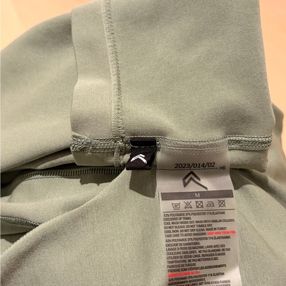 Oner Active EFFORTLESSLIFT SEAMLESS LEGGINGS WITH WHITE LOGO - Picture 4 of 6